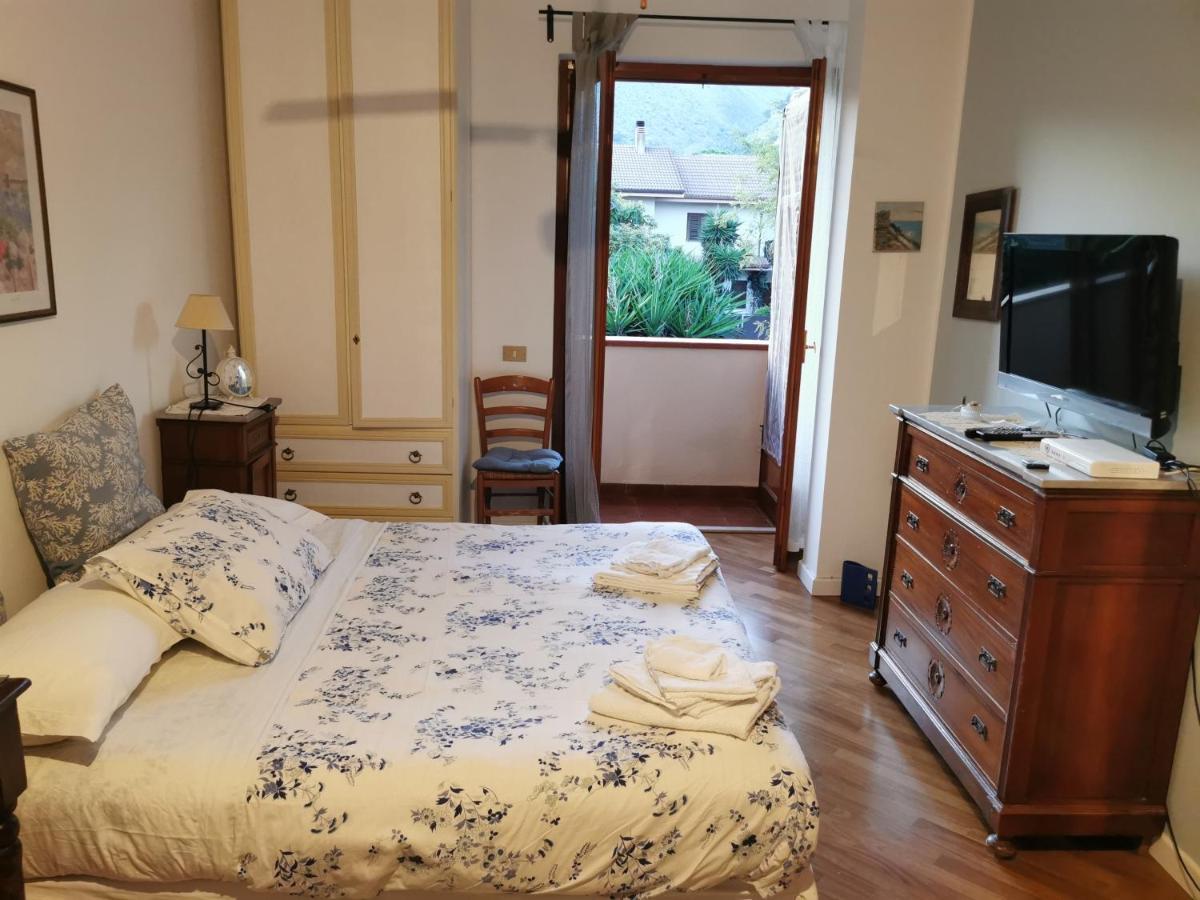 Villa Iris - Mondello Palermo Luaran gambar